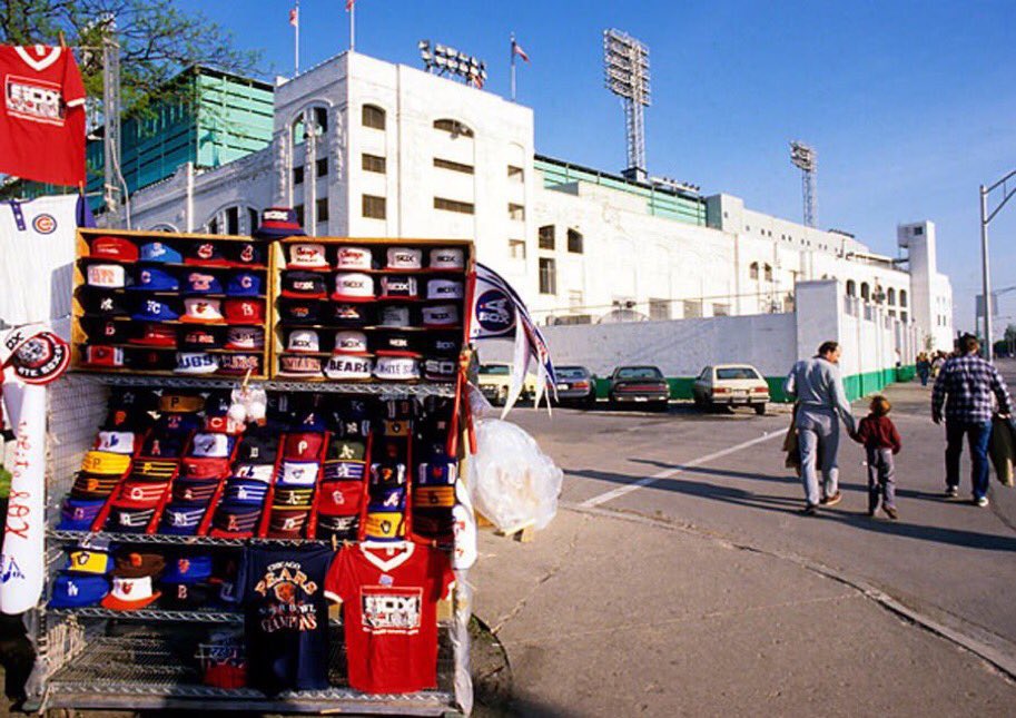 OLD AND NEW COMISKEY PARK : r/baseball